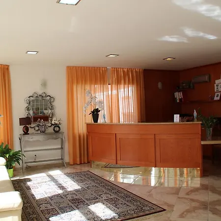 Lutetia Hotel Lourdes