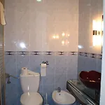 Lutetia - Climatise Hotell 3*
